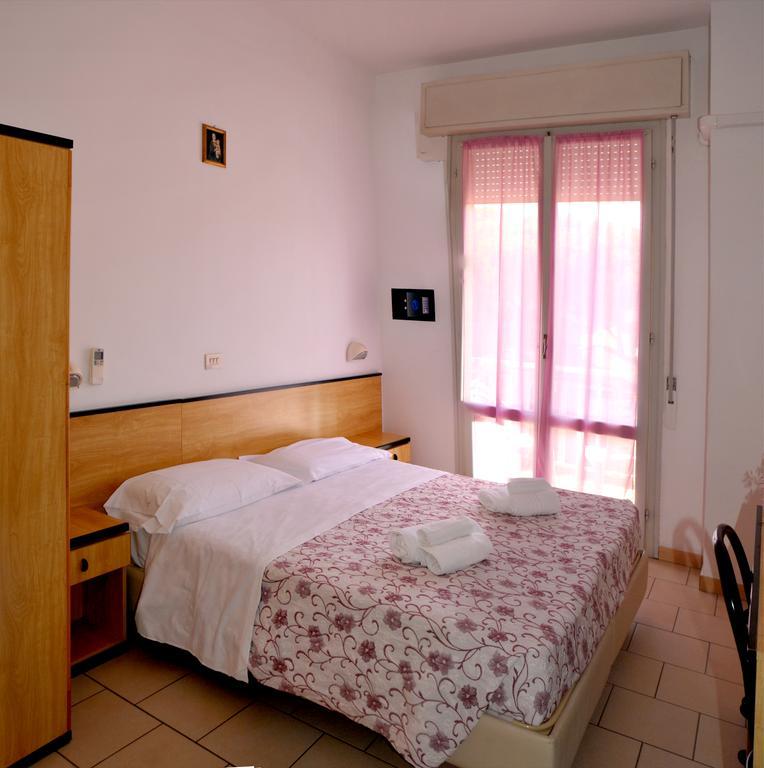 Hotel Levante تّشيرفييا المظهر الخارجي الصورة
