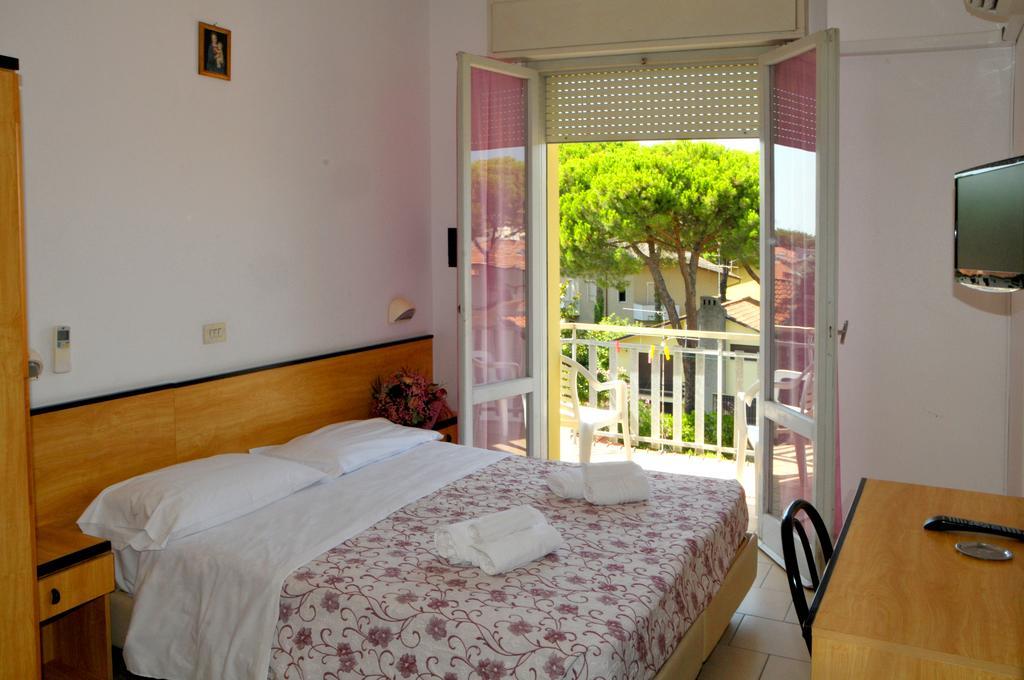 Hotel Levante تّشيرفييا المظهر الخارجي الصورة