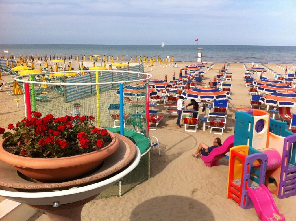 Hotel Levante تّشيرفييا المظهر الخارجي الصورة