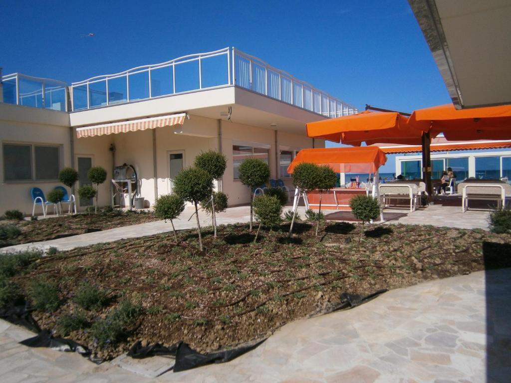 Hotel Levante تّشيرفييا المظهر الخارجي الصورة